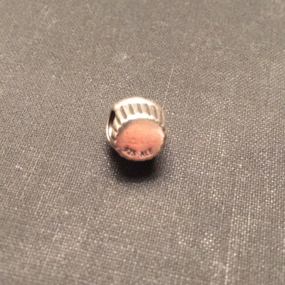 Pandora 2-tone Cupcake Charm (Retired) - Picture 2 of 3